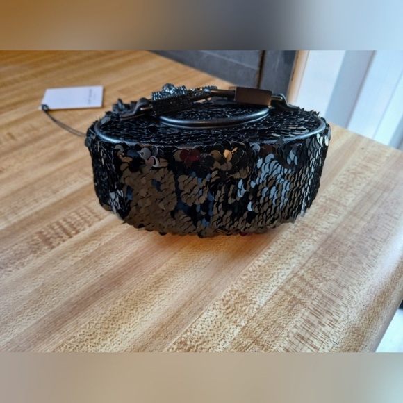 Kurt Geiger London Black Sequin Mini Bag NWT & Dustbag. Geiger box included! - Picture 7 of 7